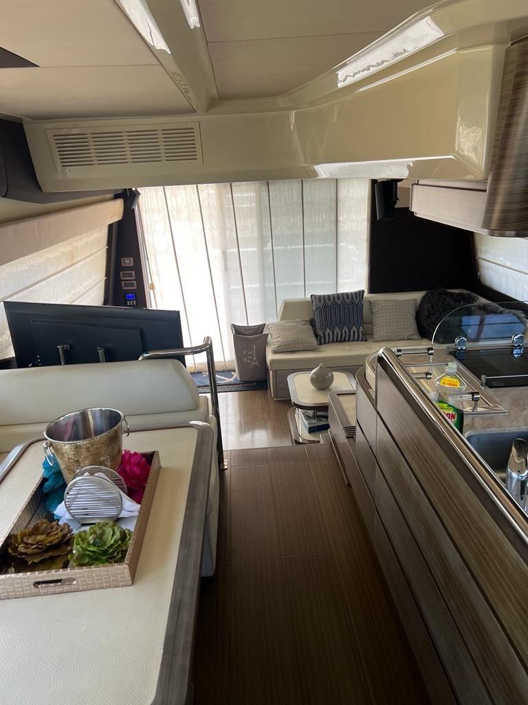 Azimut 60 photo 2