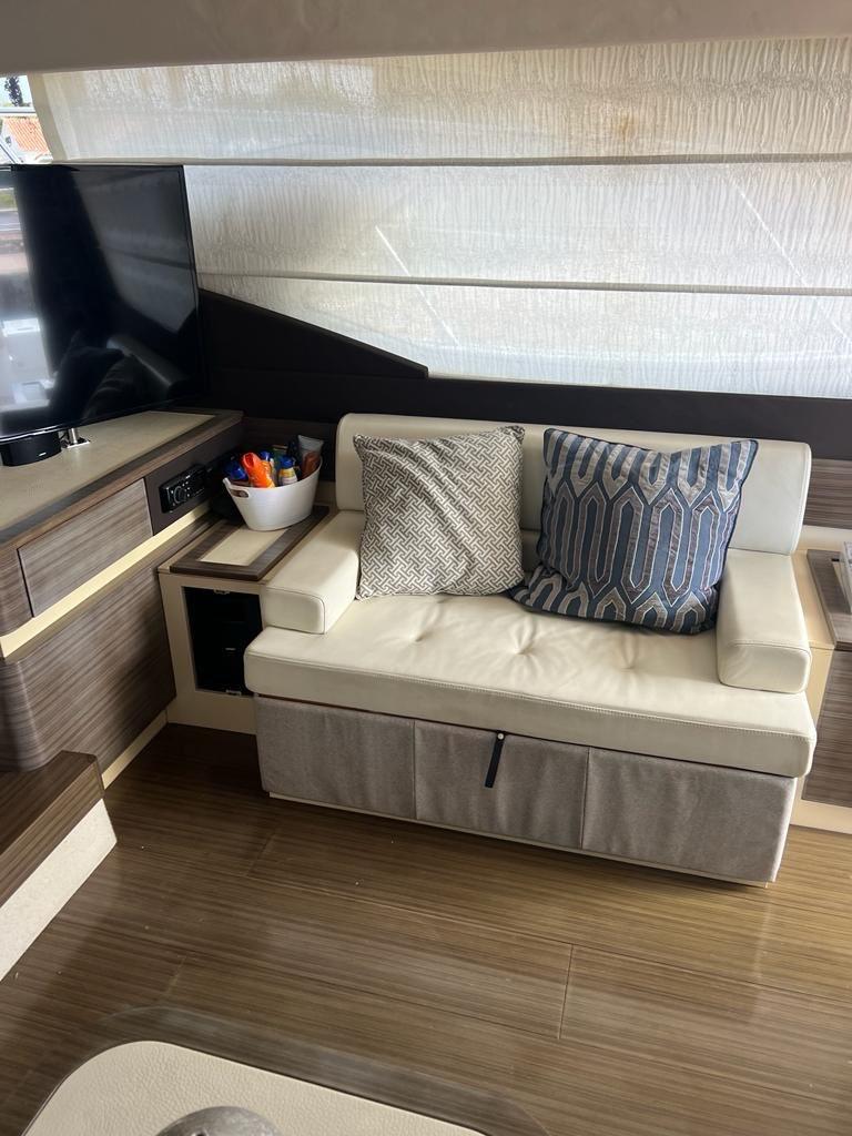 Azimut 60 photo 9