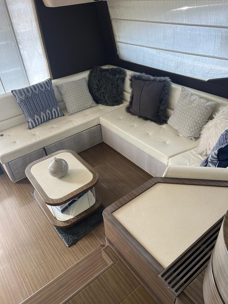 Azimut 60 photo 13