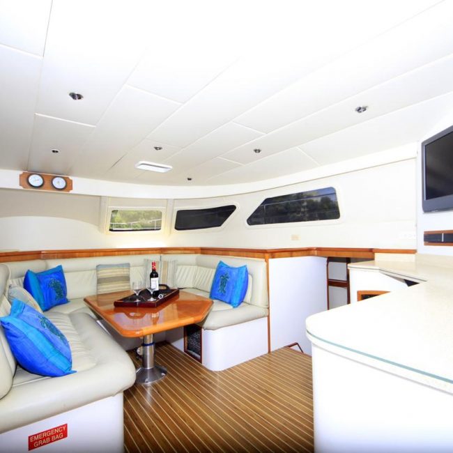 Catamaran Luna photo 5