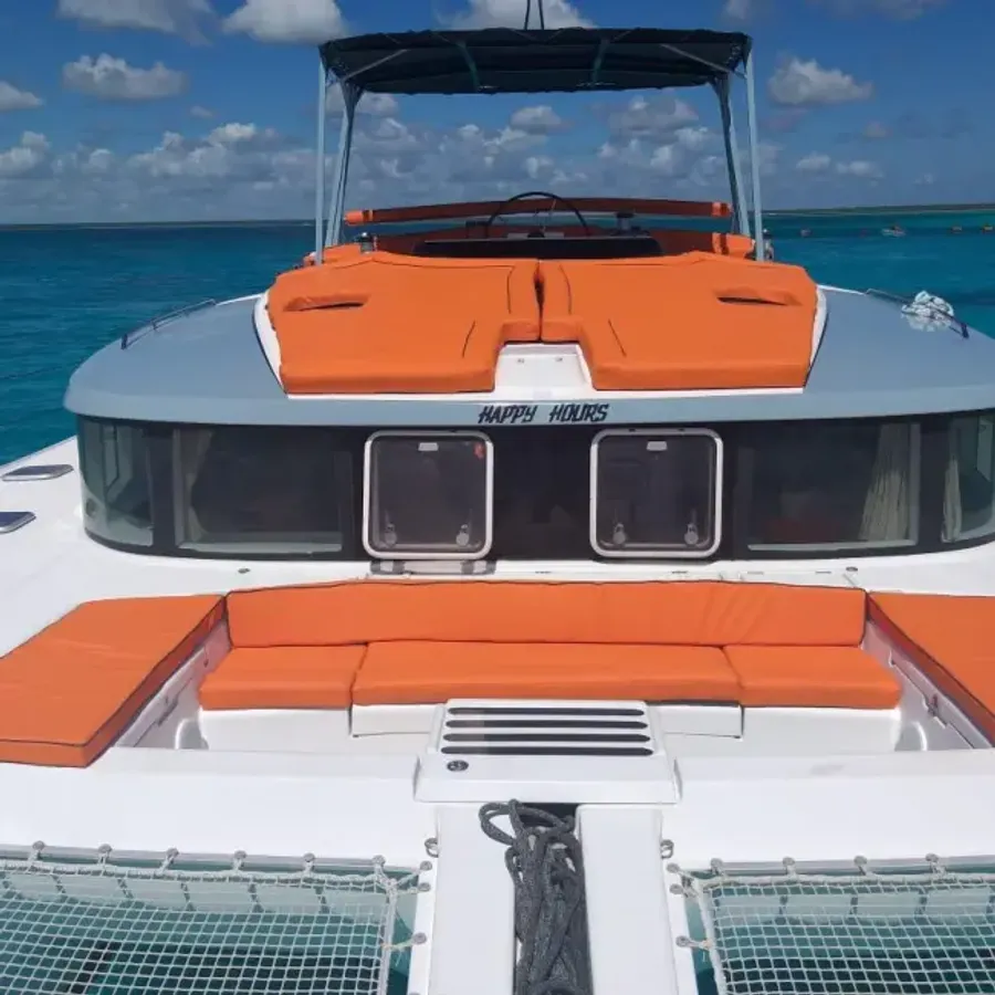 Catamaran Happy Times photo 4