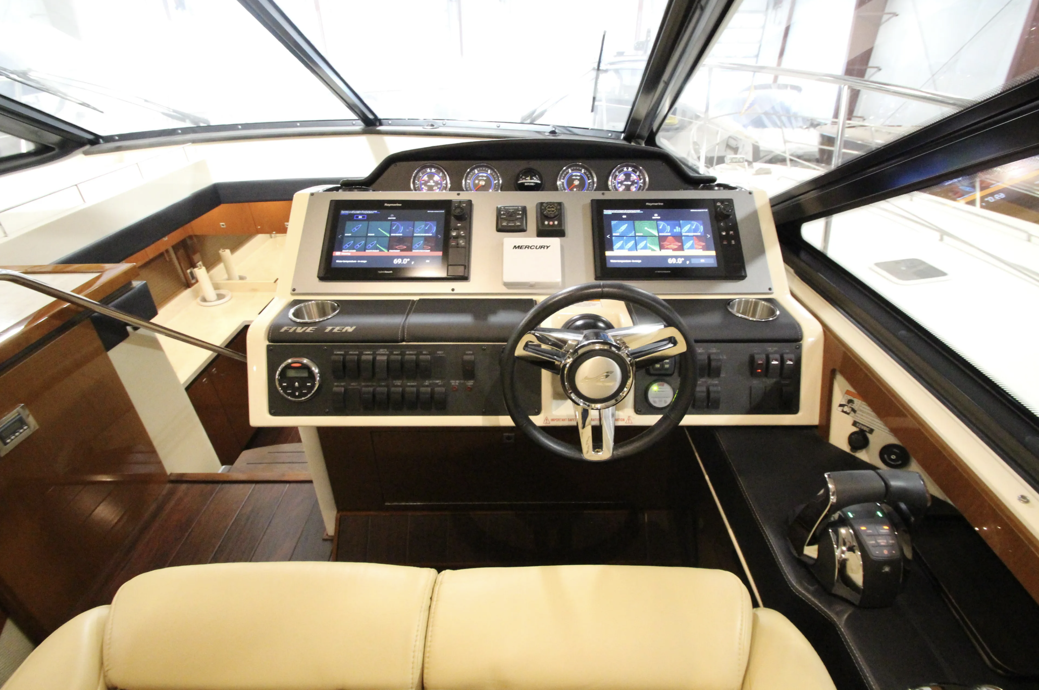 Sea Ray 510 foto 4