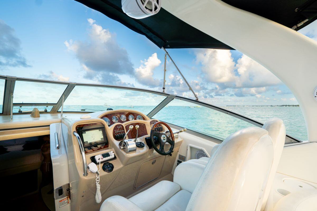 Sea Ray 340 photo 10