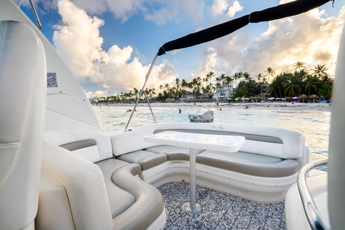 Sea Ray 340 photo 12