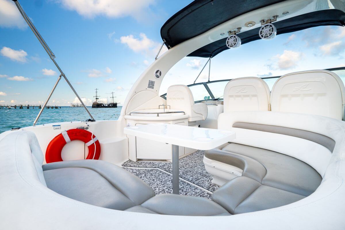 Sea Ray 340 photo 13